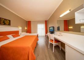 Sueno Hotels Beach Side 3