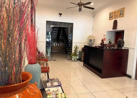 Birdcage Boutique 2