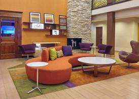 Fairfield Inn and Suites Chicago Lombard 2