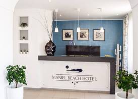 Maniel Beach Hotel 2