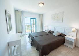 Aparthotel Neptuno Costadeje 3