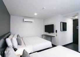 CREW Hotel 4