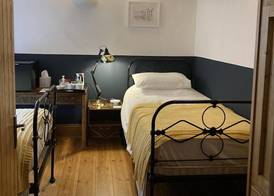 Riverside Bed & Breakfast 4