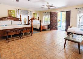 Blue Marlin Beach Resort 4