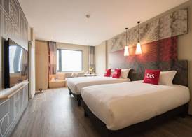 Ibis Xian Xingqing Palace Park Hotel 4