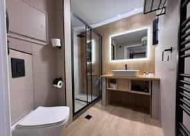 Hotel ΑΤΗΙΝΑ 4