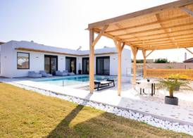 Sardines Luxury Villas 3