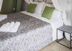 Verrazzano 37 Guest House 4