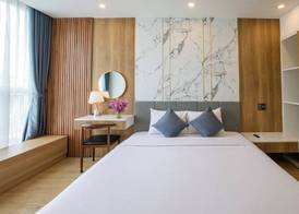 FIRST Studio Hotel Da Nang 4