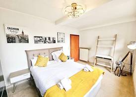 New 1 bedroom Flat in City Center 2