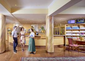 Grand Hotel Zell am See 2