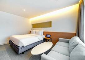 Haeundae The Van Hotel 4