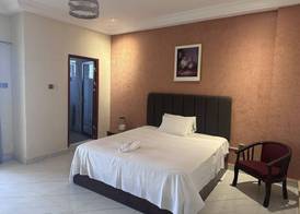 Apartments Plaza Hotel 3