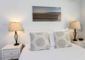 Venice on the Beach Hotel 3