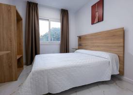 Hotel Nogalera 5