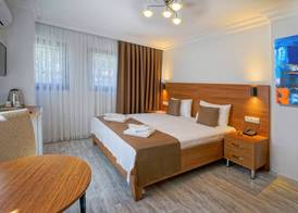 Class Hotel Bosphorus With Jacuzzi 2