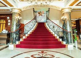 Royal Ascot Hotel 4