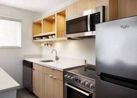 TownePlace Suites Dulles Airport 5