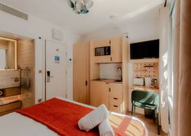 Kensington Stay 5