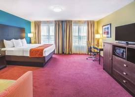 La Quinta by Wyndham O'Fallon, IL - St. Louis 5