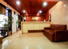 Hotel Lucky Bandra 5
