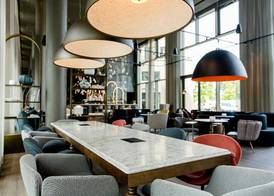 Motel One Dresden am Zwinger 5