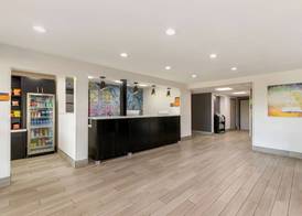 La Quinta by Wyndham Des Moines West Clive 2