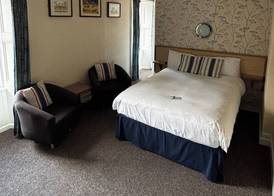 Hamilton House Guest House 5