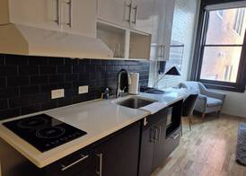 Trumbull Apartments 3