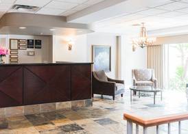 Canterra Suites Hotel 2