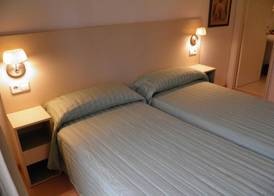 Apartaments Sant Jordi Fontanella 3