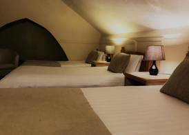 Central Hotel 4