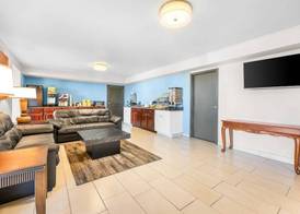 Days Inn by Wyndham Hoover Birmingham 3
