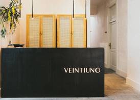 VEINTIUNO Emblematic Hotels by Airnest 3