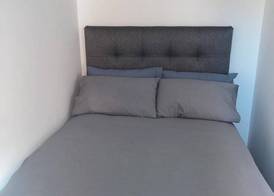 Studio Self contained flat free Parking 3