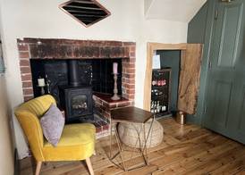 Cottage Lodge Hotel 3