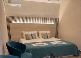 Garden Square Inn 5