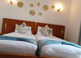2bed-vila-verde Sal Cape Verde-balcony-pool 3