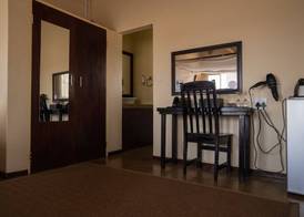 Tshukudu Game Lodge 5