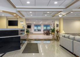 Best Western Plus New England Inn & Suites 5