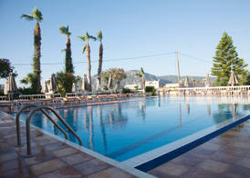 Zeus Hotel 2