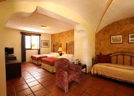 Villa Colonial 4
