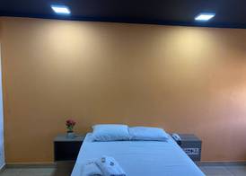 Light Motel 5