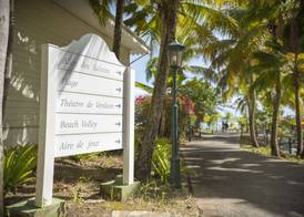 Pierre & Vacances Residence Premium Les Tamarins 2