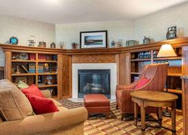 Comfort Inn Warrensburg Station 5