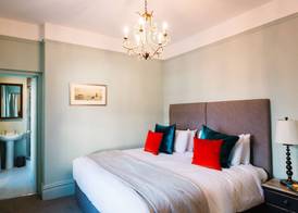 Bampton Townhouse 4