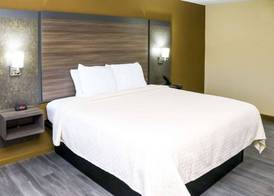 Rodeway Inn Phenix City - Columbus 2