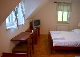 Guest House Pod Grebenom 4