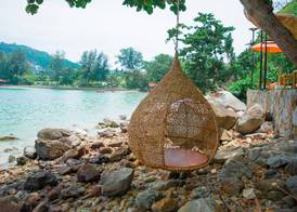The Cozy Beachfront Phuket 3