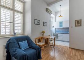CENTRAL CATHEDRAL APARTMENT 2